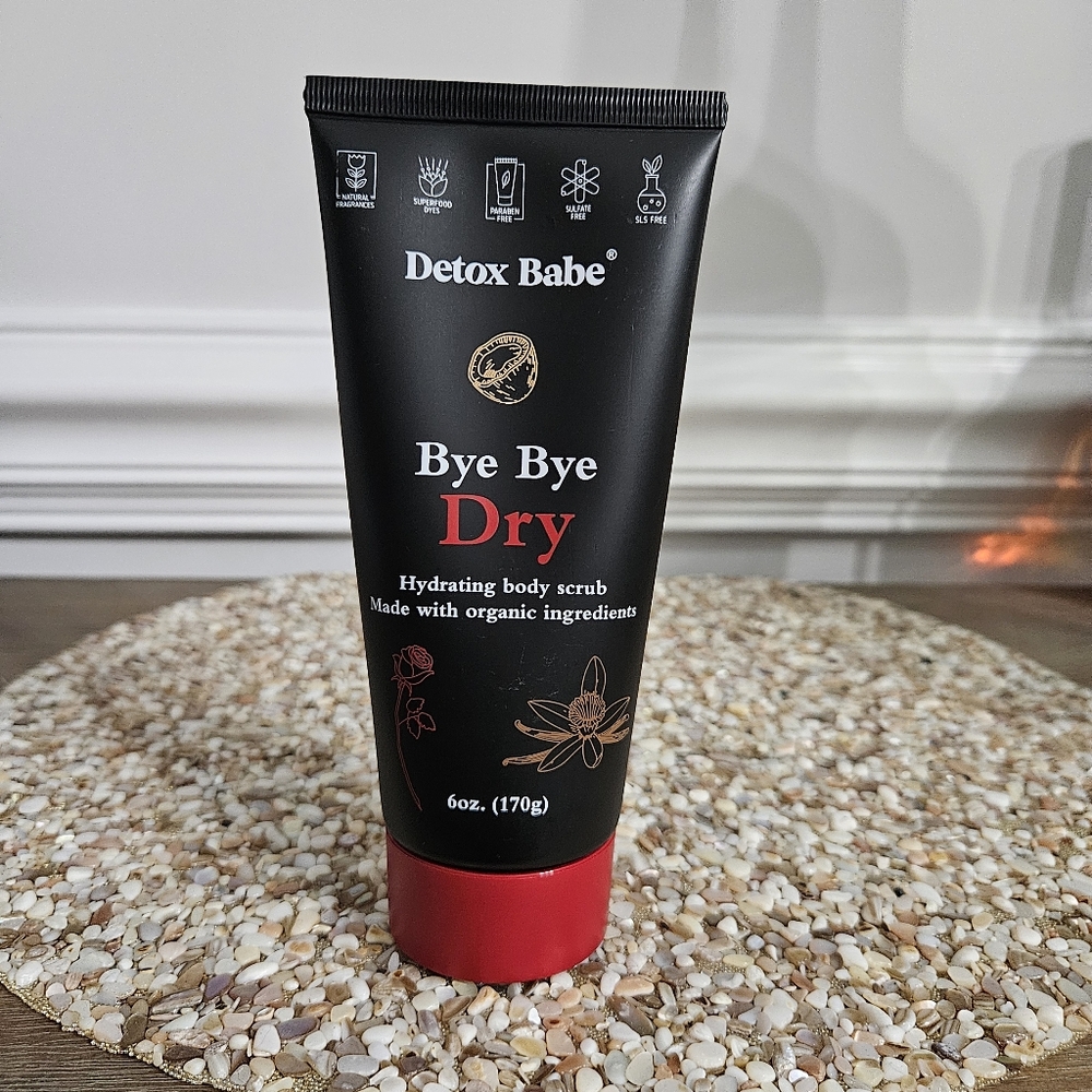 Detox Babe Bye Bye Dry Hydrating Body Scrub  Organic Cruelty Free New!